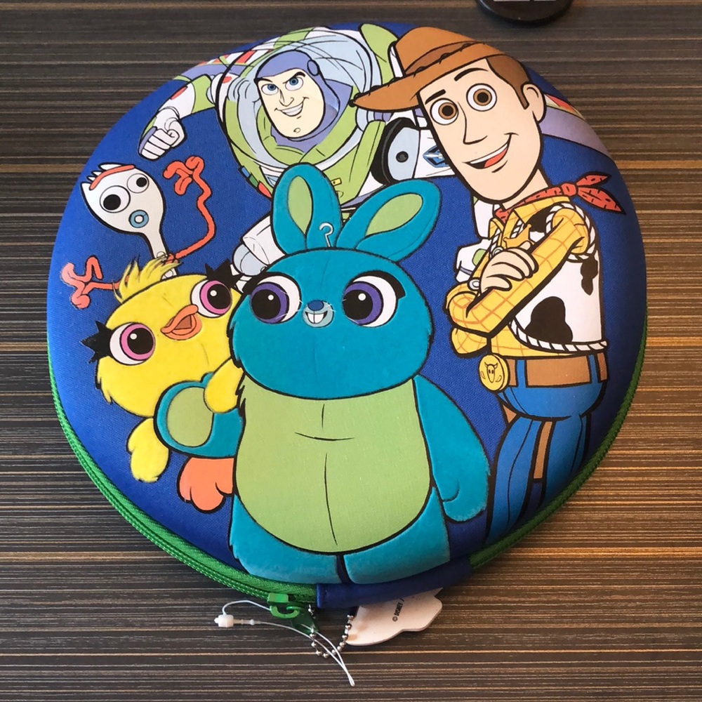 Disney Pixar Toy Story Art Case. NWOT.